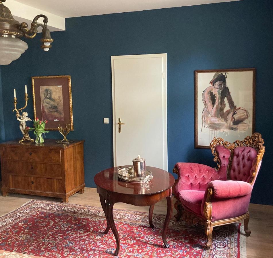 Jagdschloss Hummelshain B&B Bagian luar foto